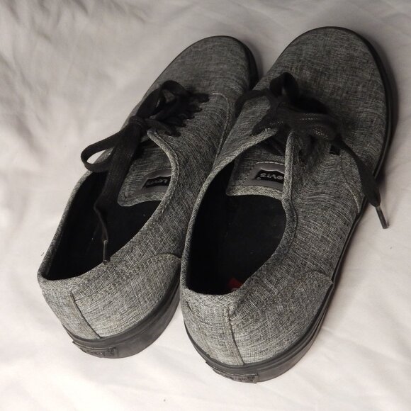 Levis Shoes-Men-Size 11 US - Picture 5 of 15